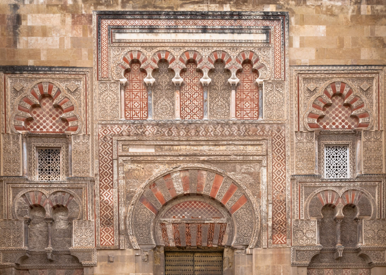 Arquitectura, detalles del muro de La Mezquita, Córdoba, España 2015